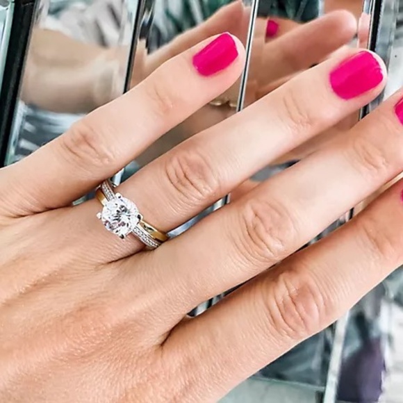 QVC Diamonique 89 Facet Dahlia Cut 2 cttw Bridal Ring, Sterling Sz 7 - Picture 3 of 4